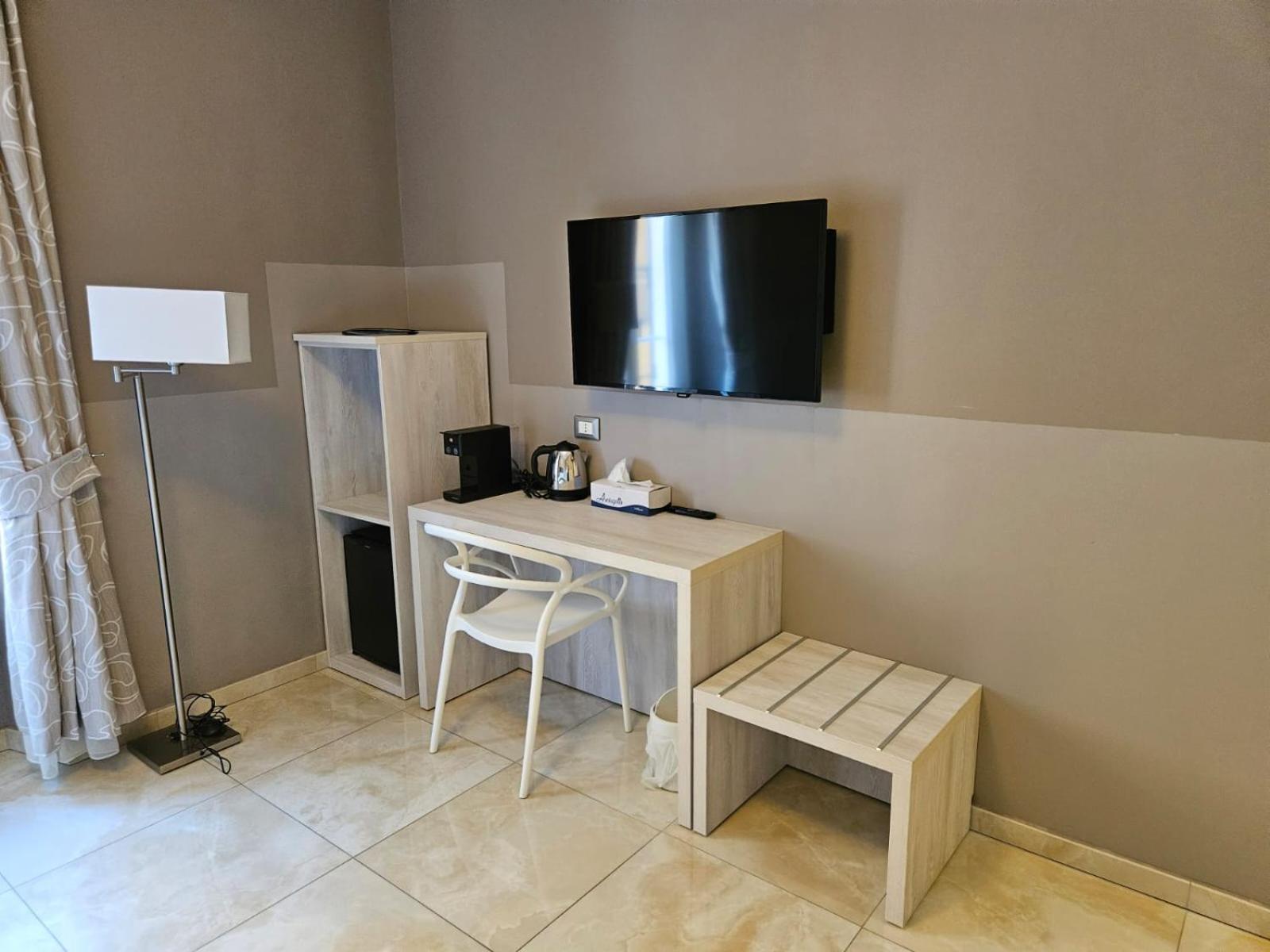 Prima Fila Due Pemium Guest House San Remo Exterior foto